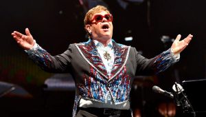 Elton John’dan rekor: 6 farklı on yıllık dönemde zirvede