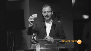 18-25 arasındaki gençlere ücretsiz müze kartı!