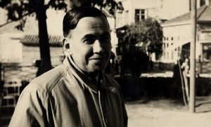 Kısaca Behçet Necatigil kimdir?