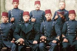 Cumhuriyet fikri 1902’de İstanbul’da doğdu: 21 yıl sonra ilan edildi