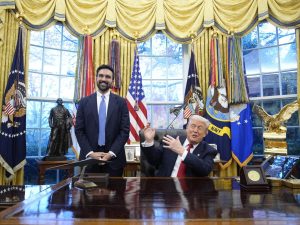 Bu ne yaman çelişki Amerikası anne!