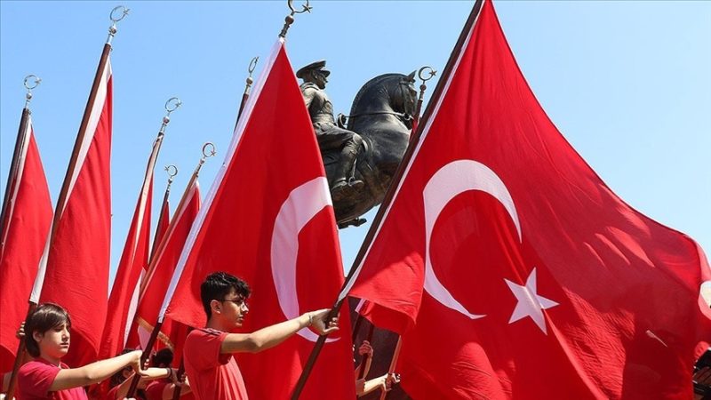 19 Mayıs’ta okullar tatil mi, var mı? 19 Mayıs resmi tatil mi? 2026 resmi tatil günleri