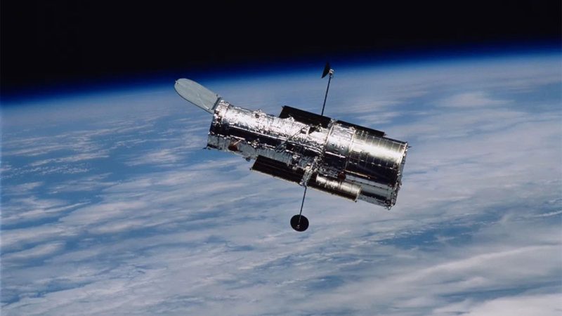 Hubble Uzay Teleskobu tarihi eşikte